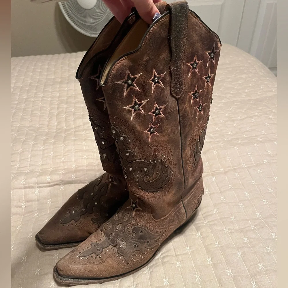 Corral Boots - Picture 1 of 12